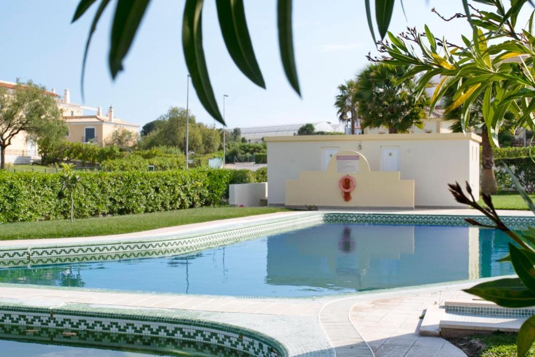 Pool And Garden Village-Near Beach Albufeira Bagian luar foto