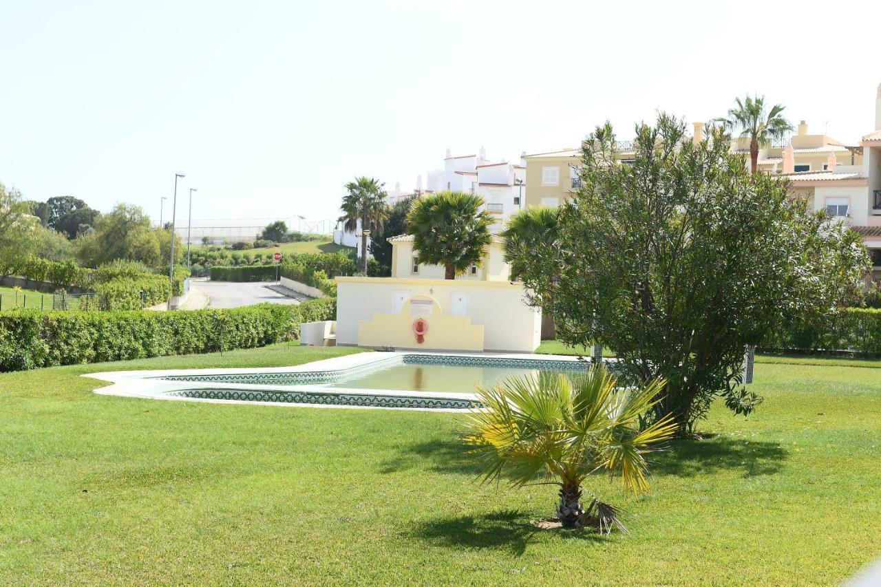 Pool And Garden Village-Near Beach Albufeira Bagian luar foto