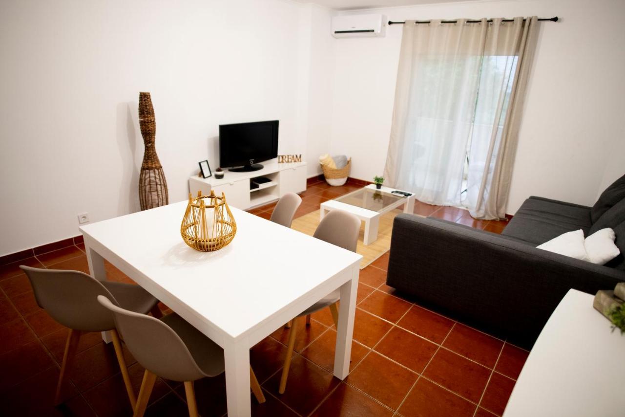 Pool And Garden Village-Near Beach Albufeira Bagian luar foto