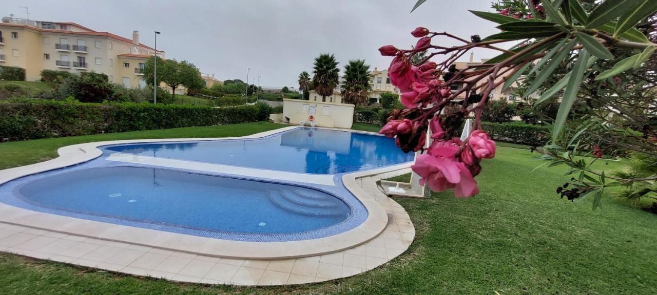 Pool And Garden Village-Near Beach Albufeira Bagian luar foto